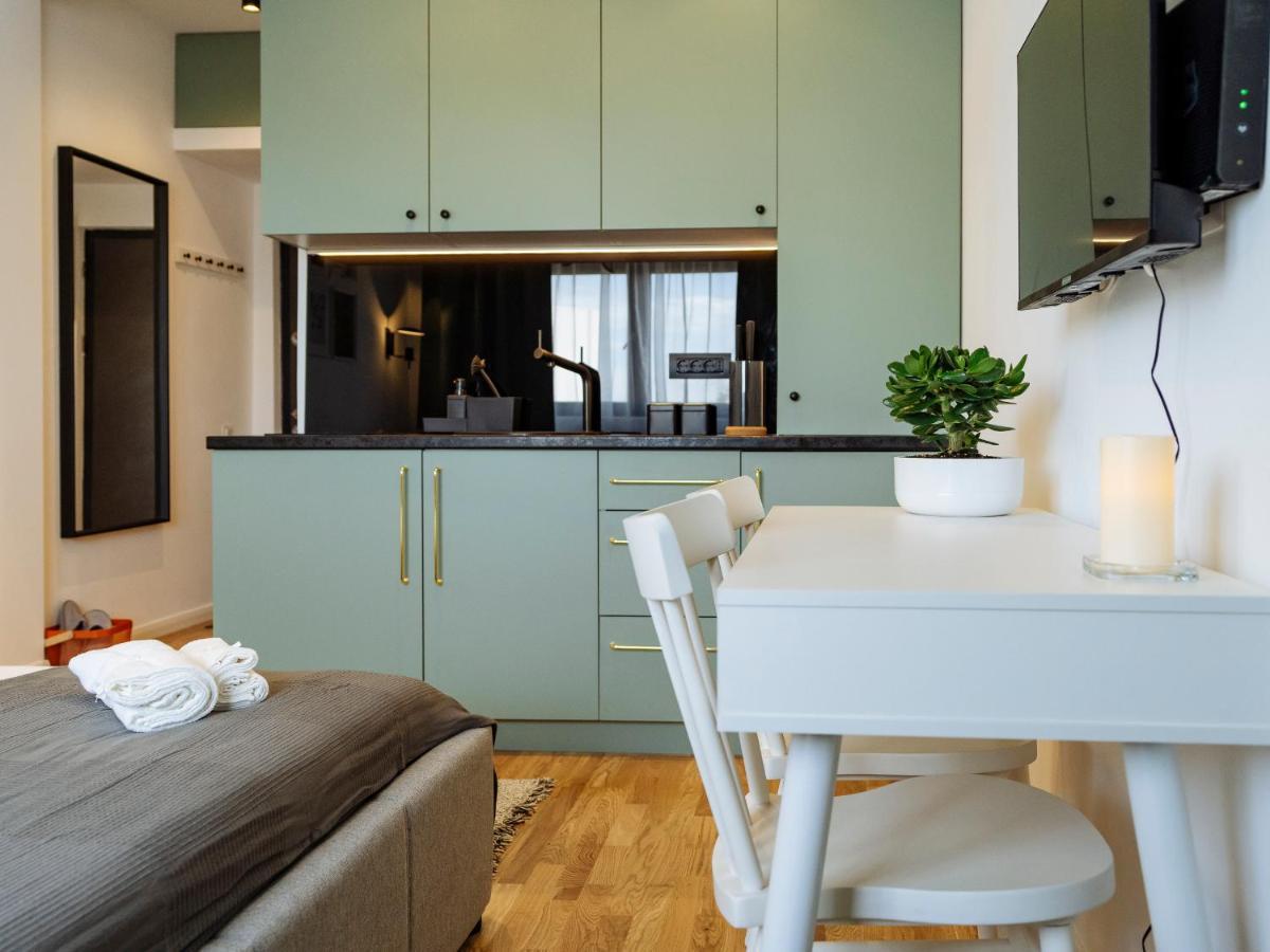 Beautiful Modern Studio - Cismigiu Park - Netflix Bukurešť Exteriér fotografie